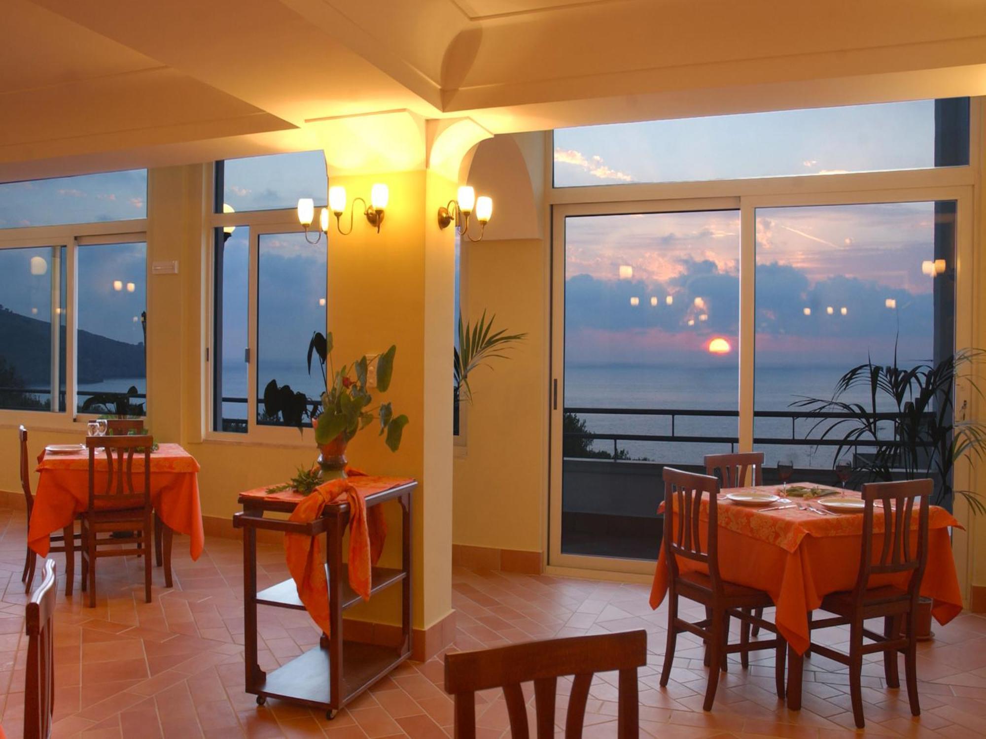 Hotel Baia Trogir Restaurant foto
