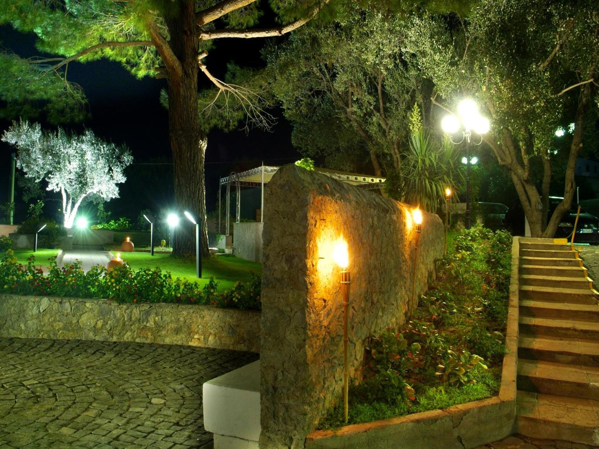 Hotel Baia Trogir Exterior foto