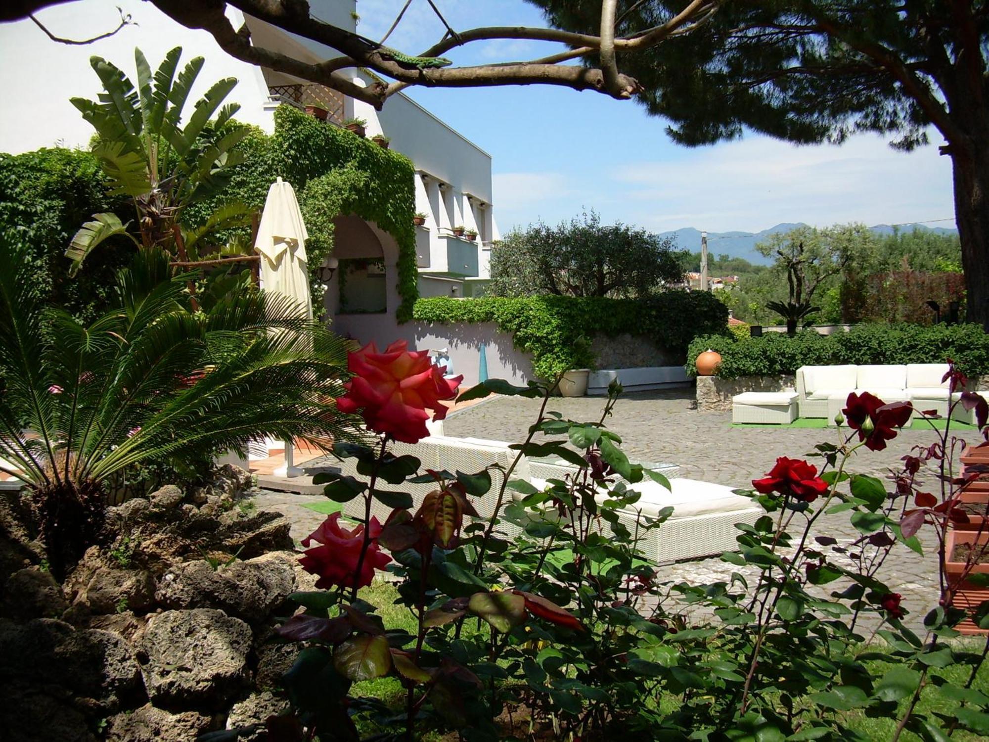 Hotel Baia Trogir Exterior foto