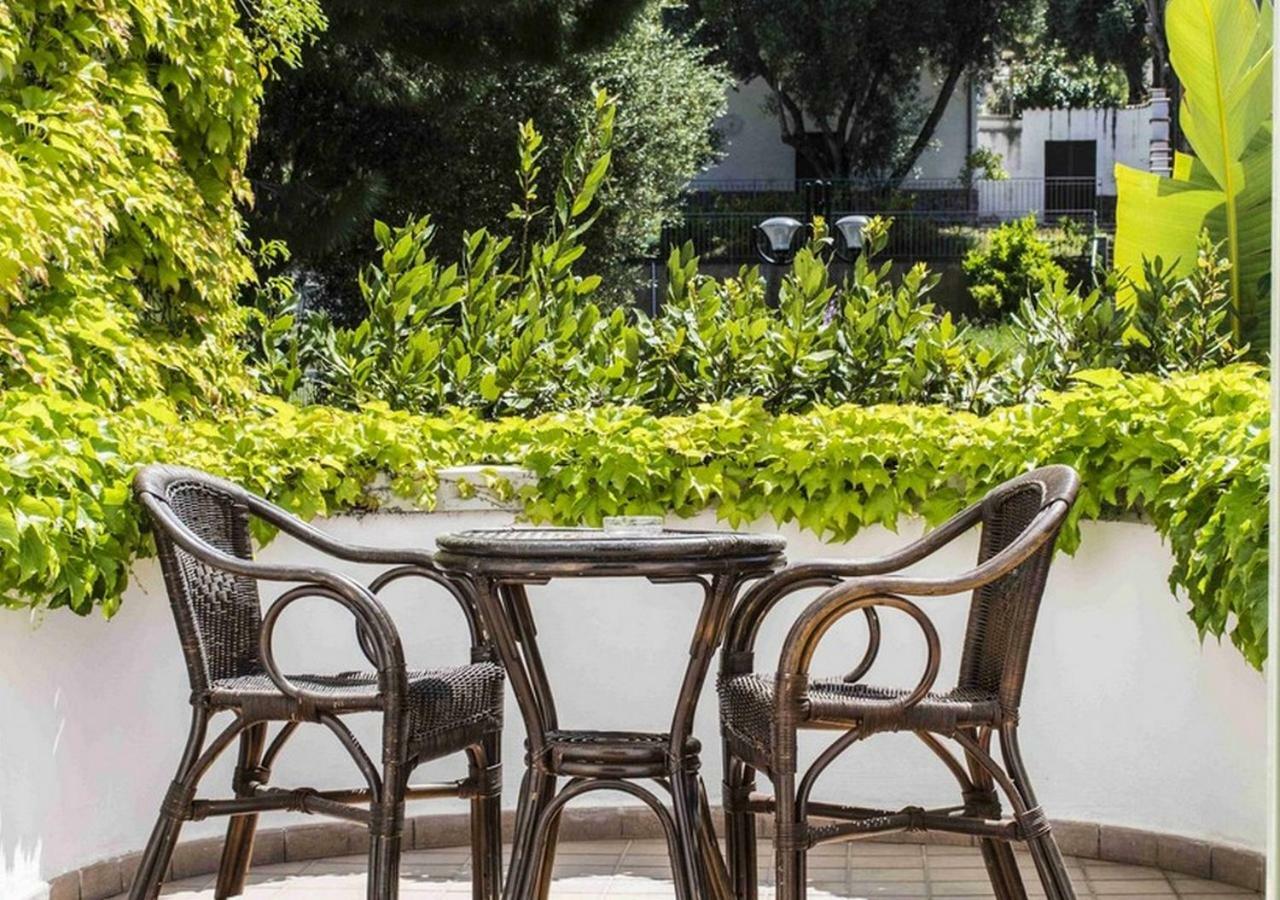 Hotel Baia Trogir Exterior foto